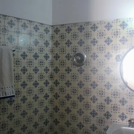 Apartamento New -traditional Well Located With View *
